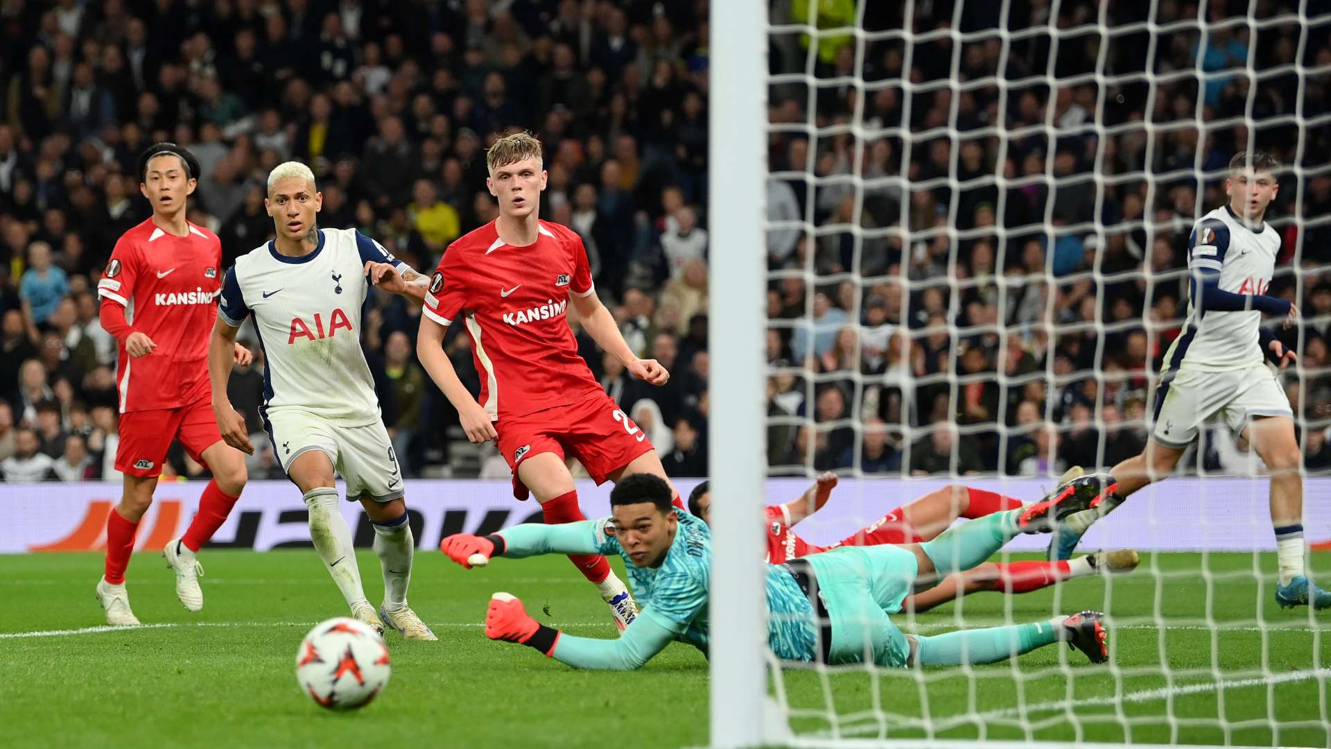 更在场上鼓 更在场上鼓